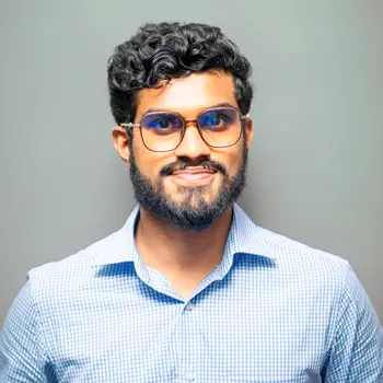 Image-Damindu Dilpakanchana width=