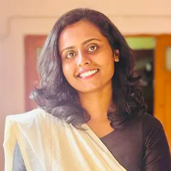 Image-Hashini Dilmini width=