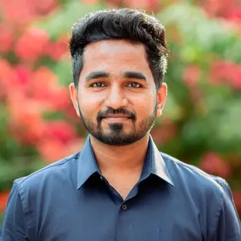 Image-Isuru Wijayarathne width=